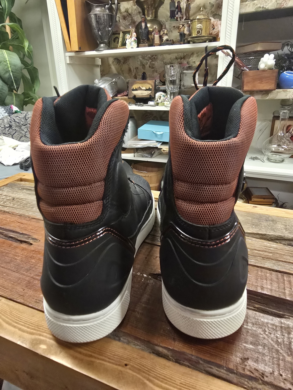 Harley-Davidson Black and Orange Leather High-Top Boots - Picture 3 of 7